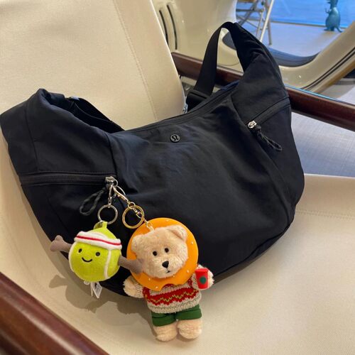 lululemon slouchy sling bag 6L 13L大号女士肩斜挎包饺子包