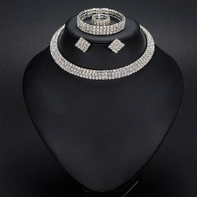 跨境2023新品 满钻项圈项链手链耳钉戒指套装新娘四件套婚纱配饰