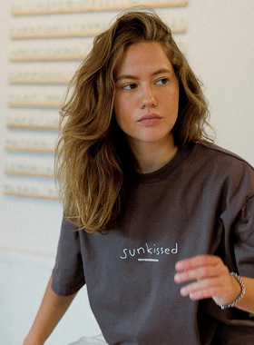 美式复古sunkiss阳光亲吻字母态度slogan情侣宽松慵懒街头加州T恤