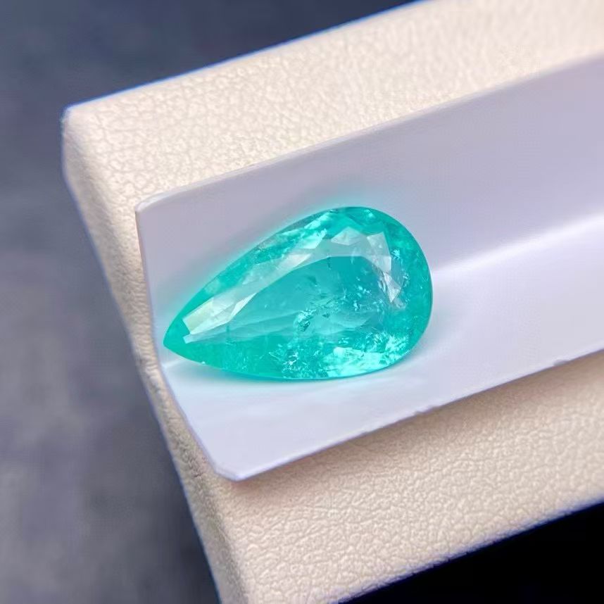 3.45克拉天然帕拉伊巴霓虹蓝碧玺