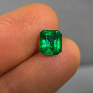 1.97克拉天然祖母绿沃顿绿公主方精切珠宝戒面裸石荧光感十足珠宝