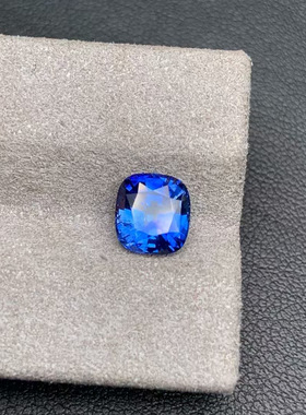 色标级2.09克拉天然斯里兰卡皇家蓝宝石戒面方枕形珠宝裸石满火彩