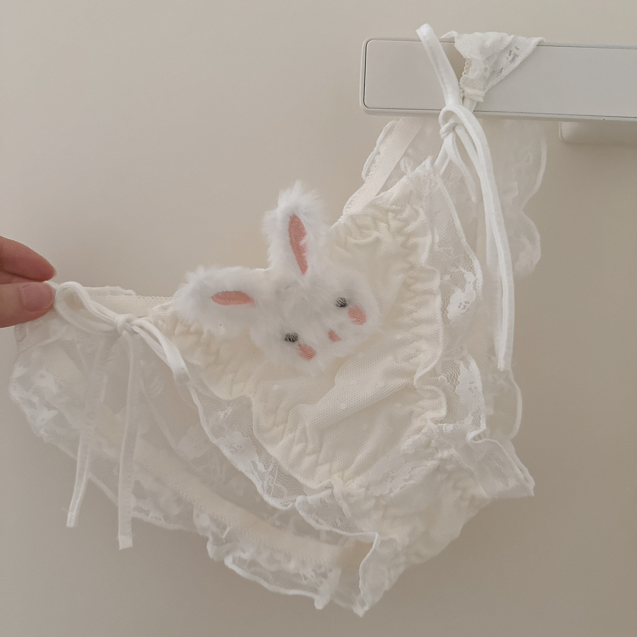 毛绒兔兔可爱少女纯欲蕾丝内裤日系风重工女中腰透气舒适三角裤头