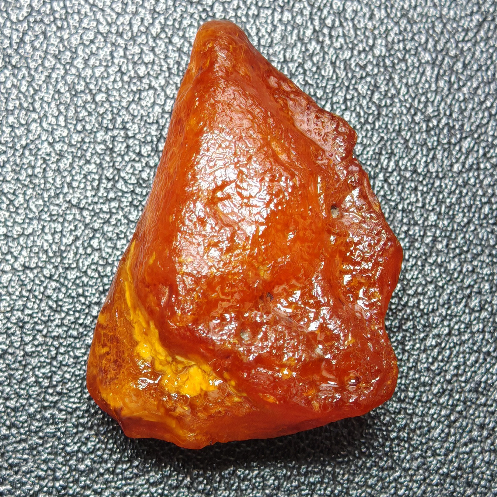 天然琥珀蜜蜡原石吊坠珠子水滴随型DIY毛料波罗的海原矿化石保真