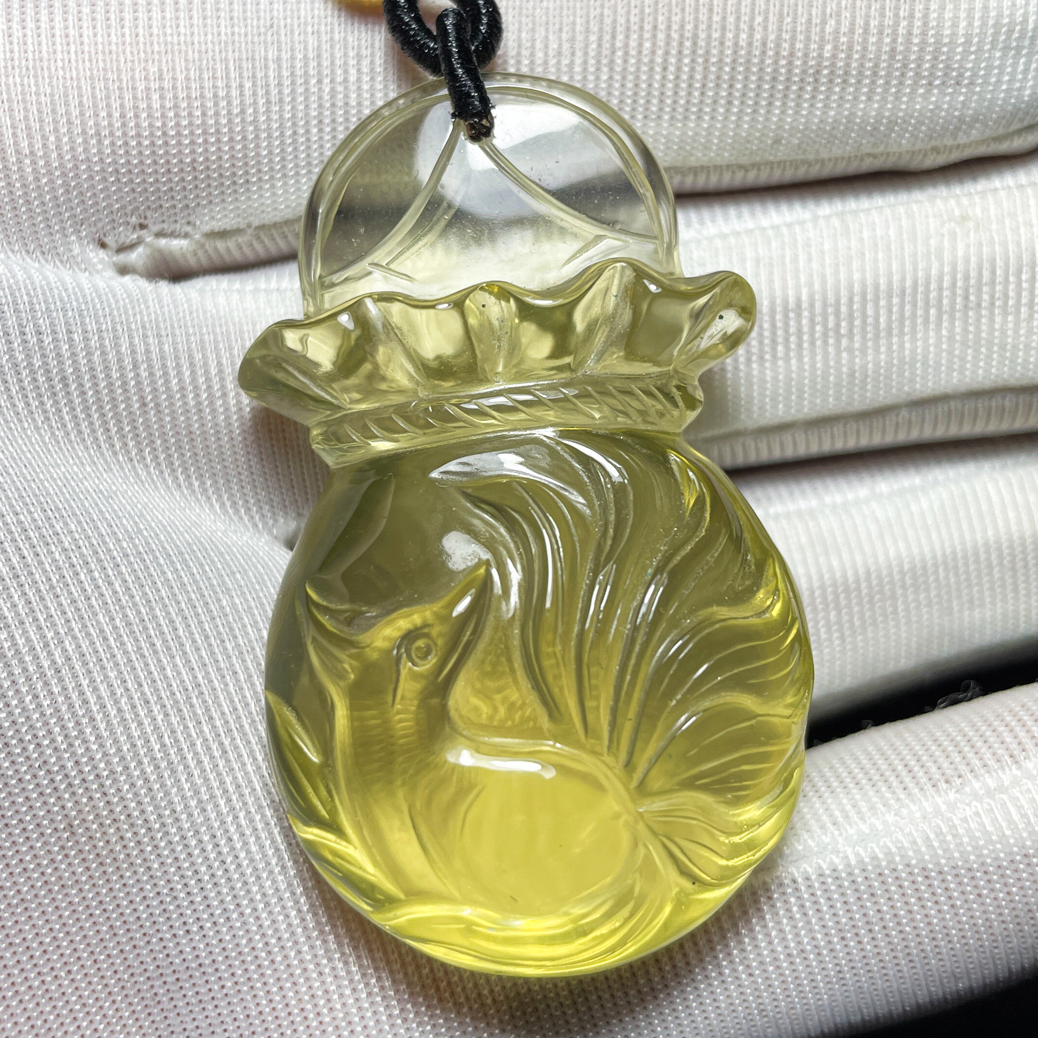 天然吊坠招财转运招桃花黄水晶