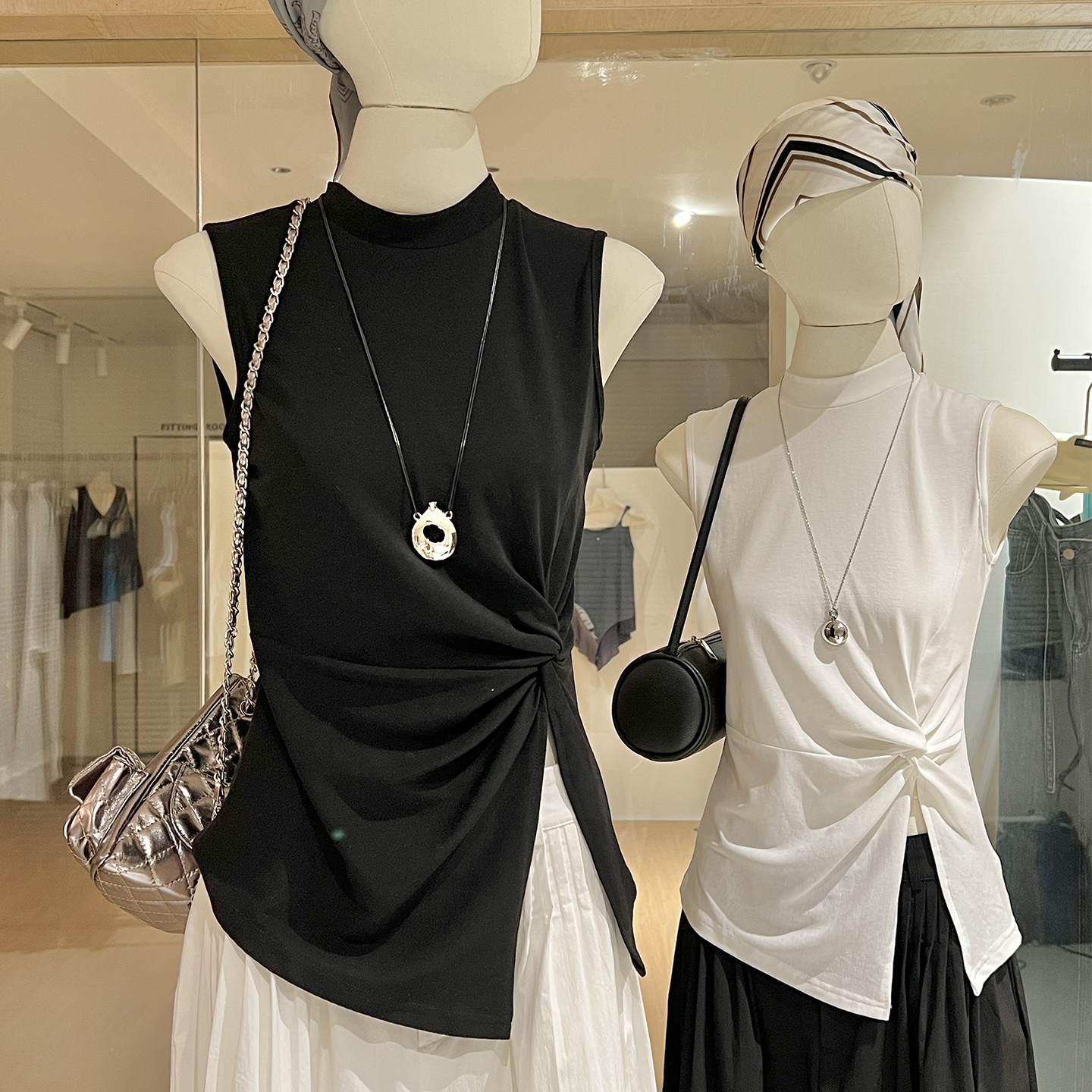 扭结半高领背心不规则修身遮副乳