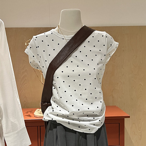 波点t恤俏皮复古短袖有弹力显瘦