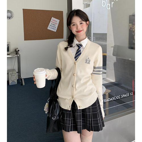 收腰显瘦毛衣外套萩原奈子