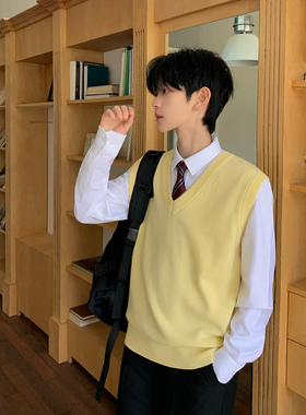 东京岁时记DK秋冬新款黄色V领套头针织马甲男学院风背心马夹叠穿
