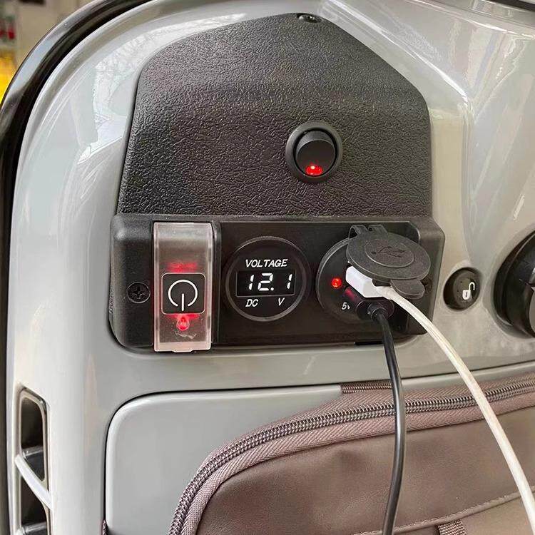 适用 vespa改装GTS300 GTV6日 专用手机USB充电肺片 手机充电口
