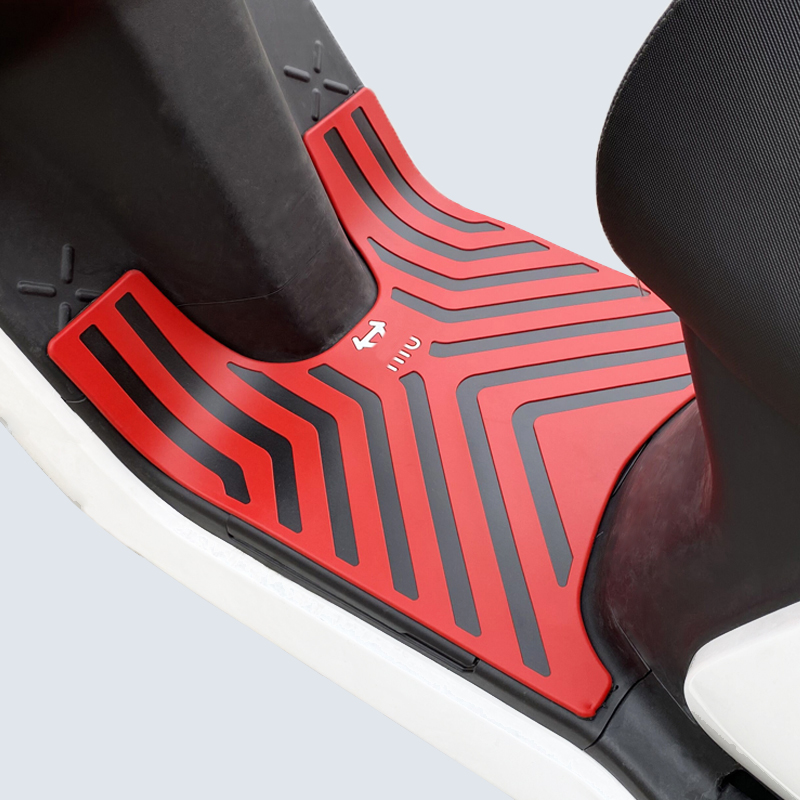 小牛n1s脚垫乳胶电动车脚踏垫