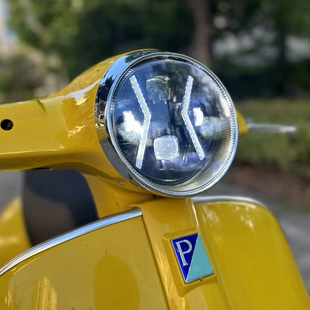 25款 适用于vespa GTS300 高亮度大灯透镜大灯大灯总成 改装