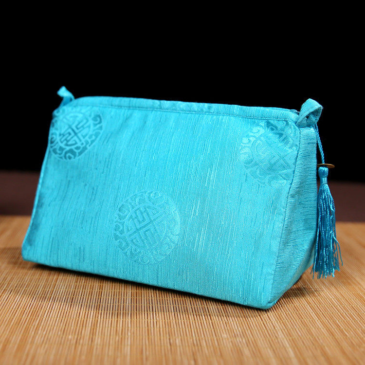 中国风绸缎大号化妆包收纳包丝绸流苏洗漱包民族特色送老外小礼品