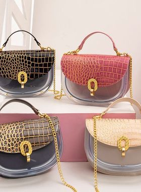 2023新款欧美风ladies bags时尚潮流锁扣链条斜跨马鞍包外贸