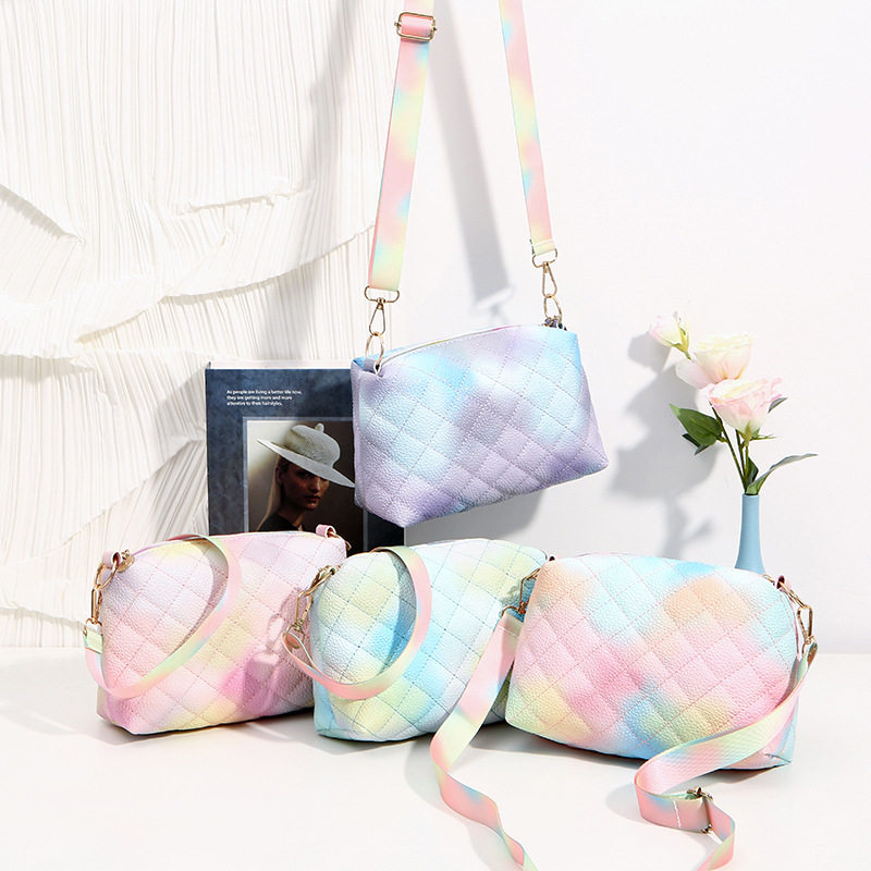 2025彩虹色包包菱格女包潮流小方包单肩斜挎包手机包时尚百搭女包,运动包/户外包/配件,挎包/拎包/休闲包,淘宝优惠券,粉丝福利购,淘宝优惠卷