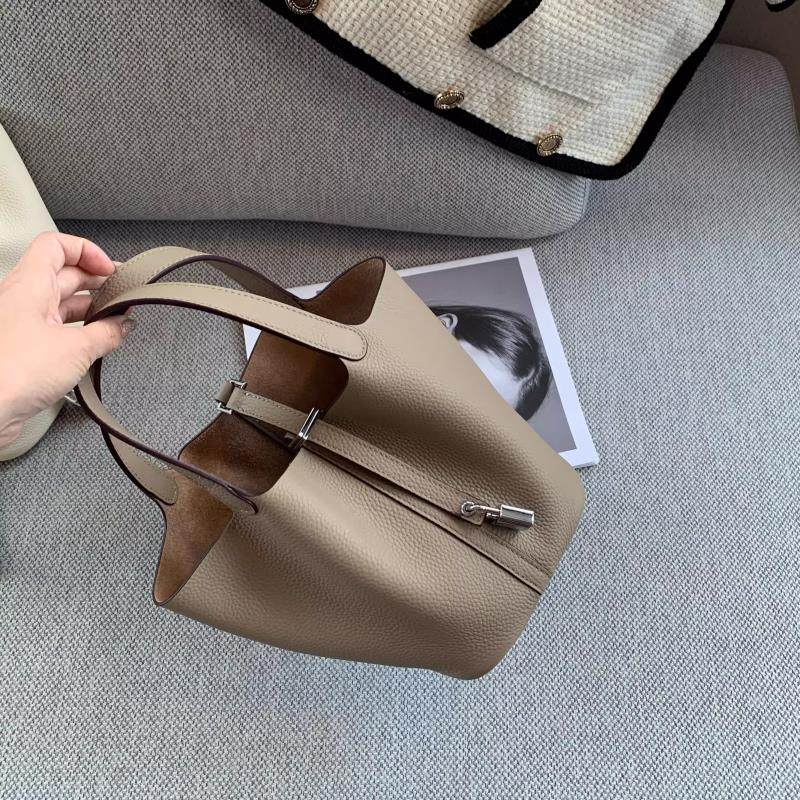 包包2024新款水桶包菜篮子女包真皮手提包妈咪包大容量手提手拎包,箱包皮具/热销女包/男包,水桶包,淘宝优惠券,粉丝福利购,淘宝优惠卷