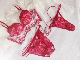 日单原单刺绣蕾丝性感女士文胸套装70C内裤单卖