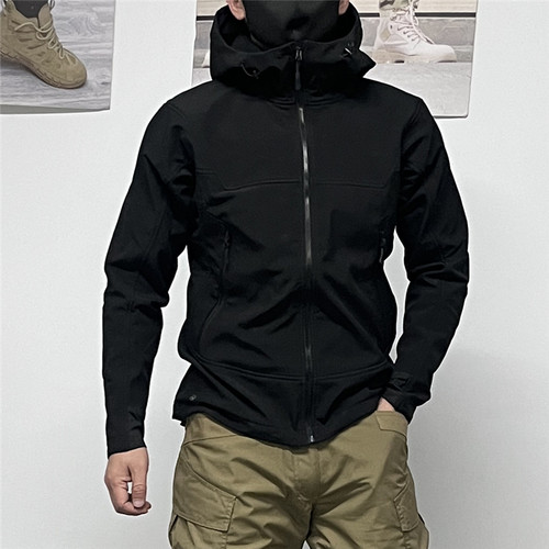 春秋新款户外战术软壳冲锋衣男防风防水加绒夹克轻便外套弹力修身