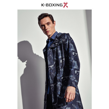 【专柜新品】劲霸2018春季落肩大廓型连帽风衣男|HFHA1227