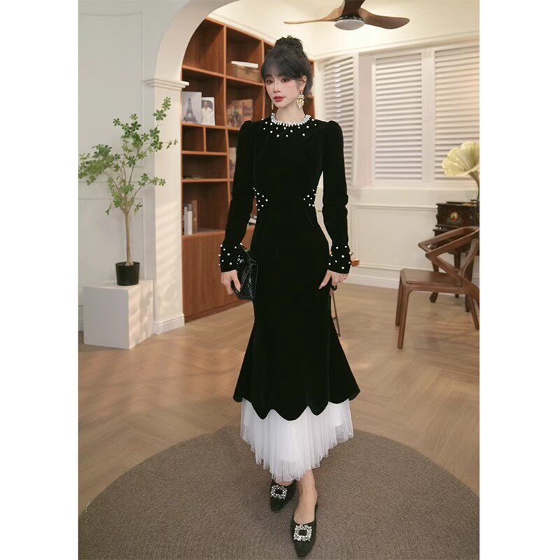 欧洲站高端精致女神范显瘦长袖连衣裙长款赫本风修身圆领蛋糕裙女