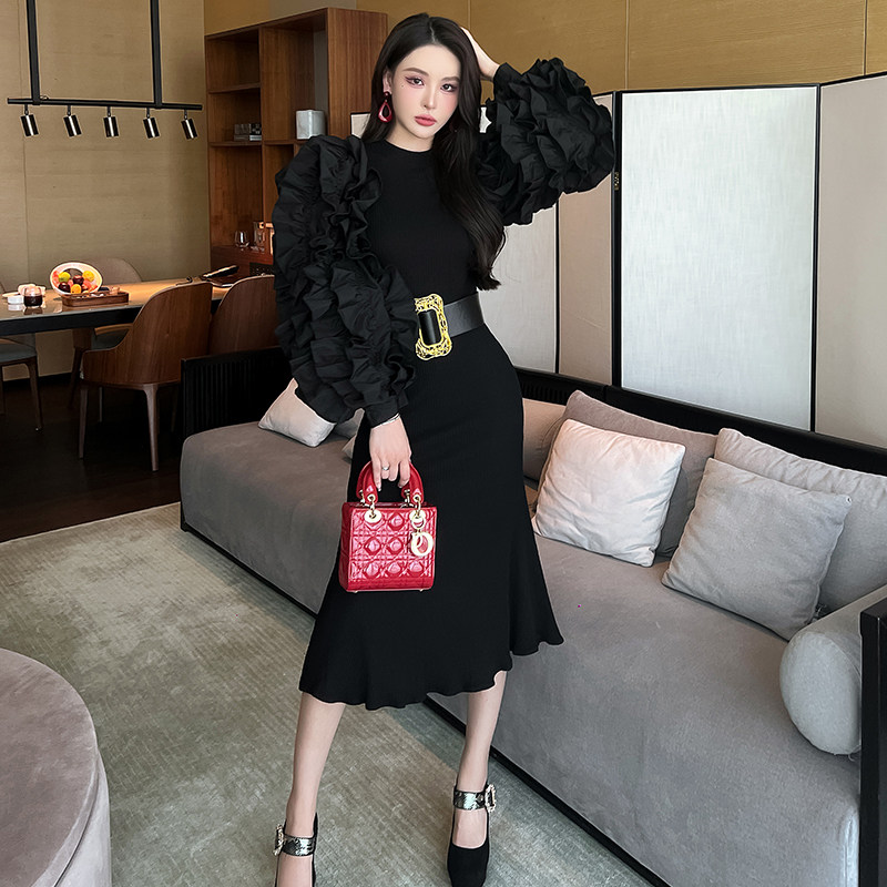 小众名媛赫本风收腰针织礼服裙气质显瘦中长款轻奢鱼尾连衣裙2026