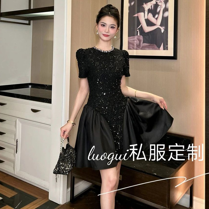 韩系千金风拼接设计感短袖连衣裙夏季亮片重工超好看收腰小黑裙女