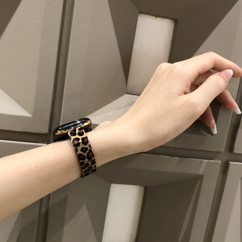 苹果iwatch通用米兰尼斯细款表带