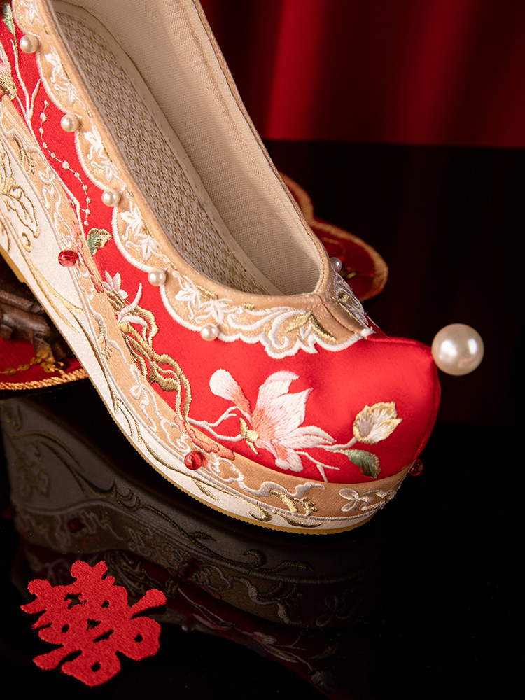XIUHE WEDDING SHOES WOMENS CHINESE ANCIENT STYLE WEDDING SHOES WEDGE HEEL 10CM INCREASE STRAP IMPROVEMENT TANG STYLE WARPED HEAD EMBROIDERY HANFU SHOES