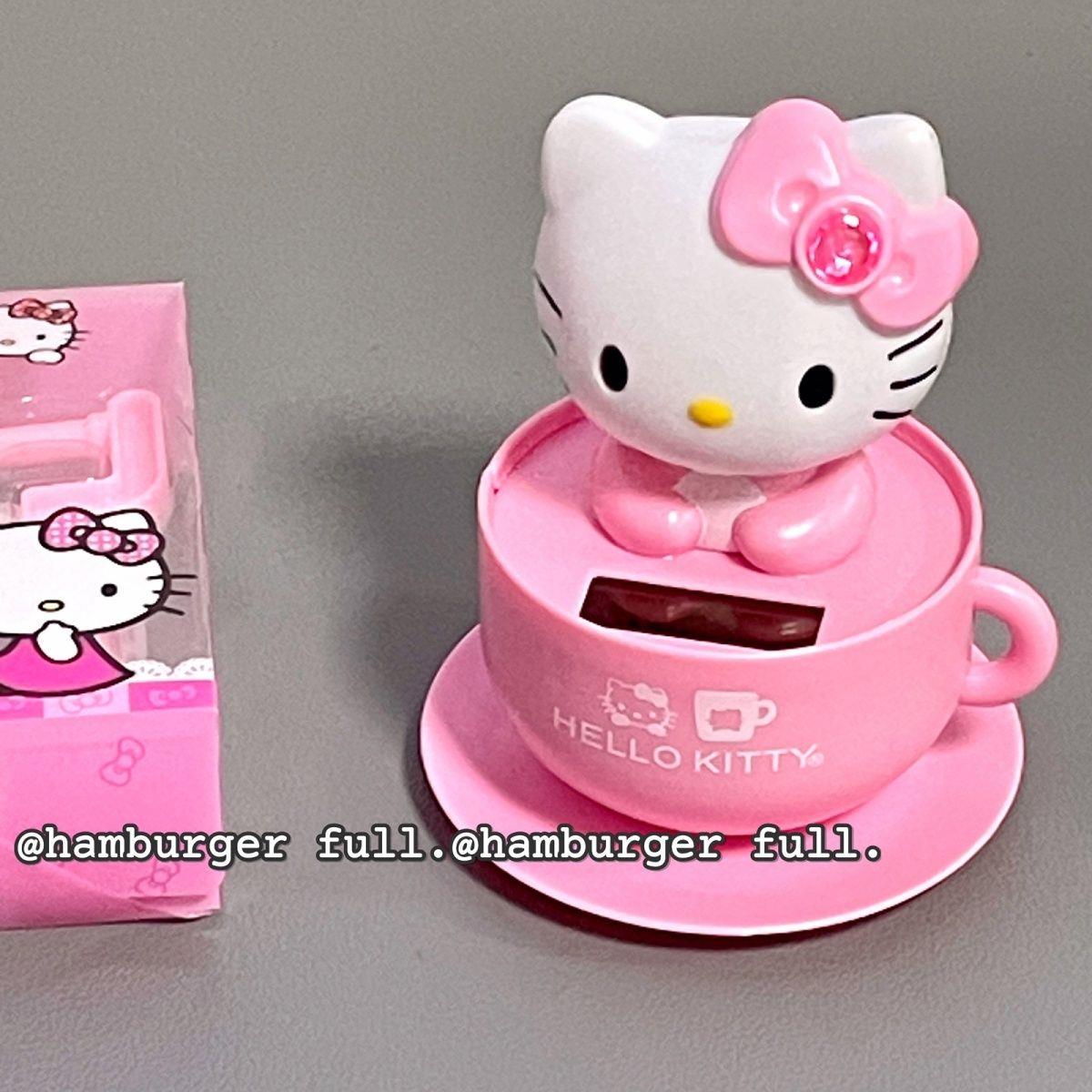 卡通凯蒂猫kitty摆件太阳能可爱汽车摇头点头公仔卧室书桌陪伴ins