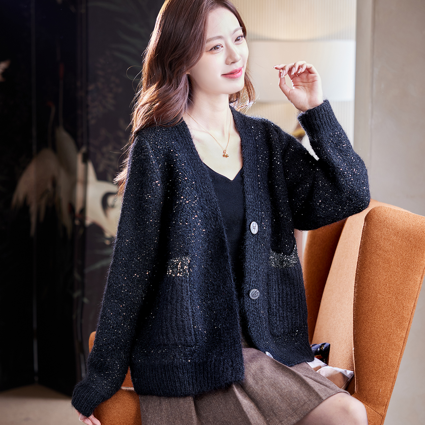 宝诗黎V领亮片针织开衫外套