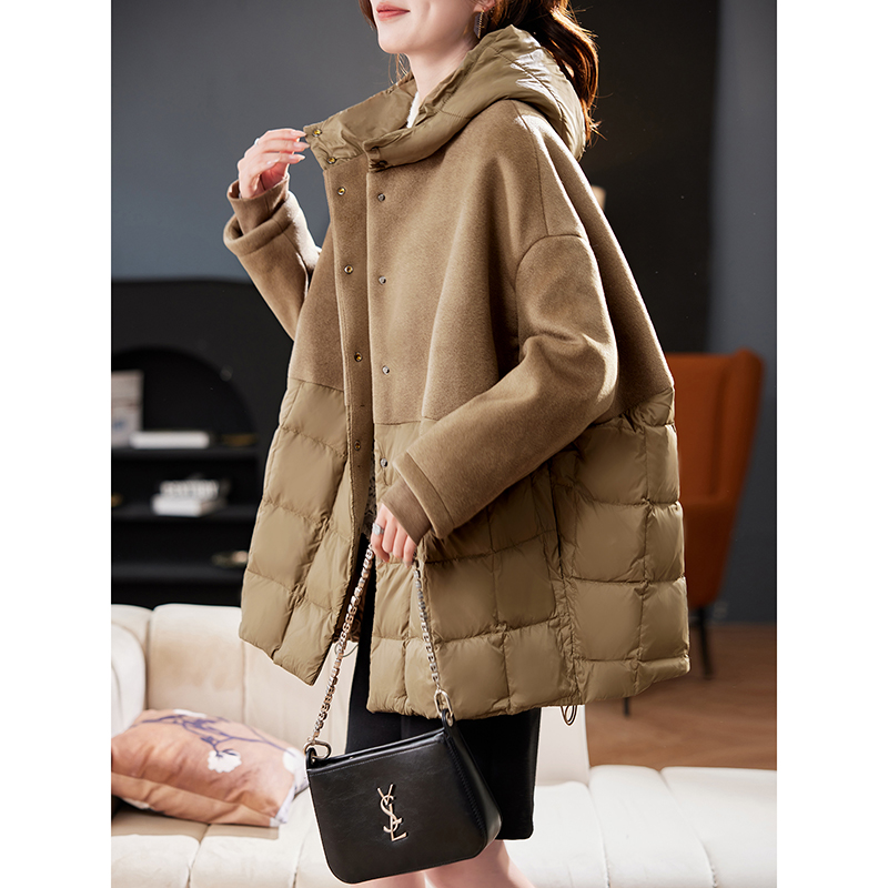 宝诗黎连帽毛呢拼接羽绒服
