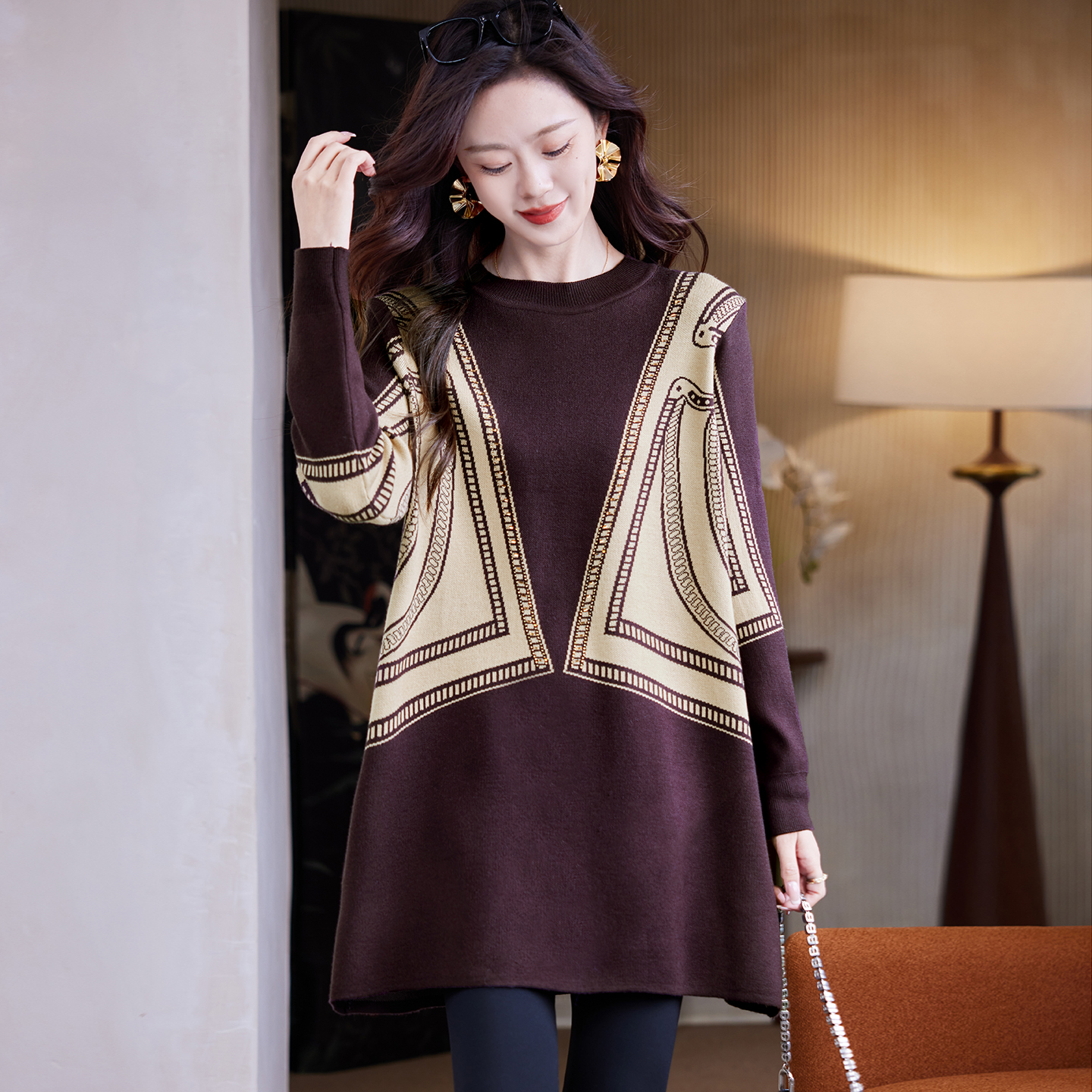 宝诗黎中长款烫钻针织衫