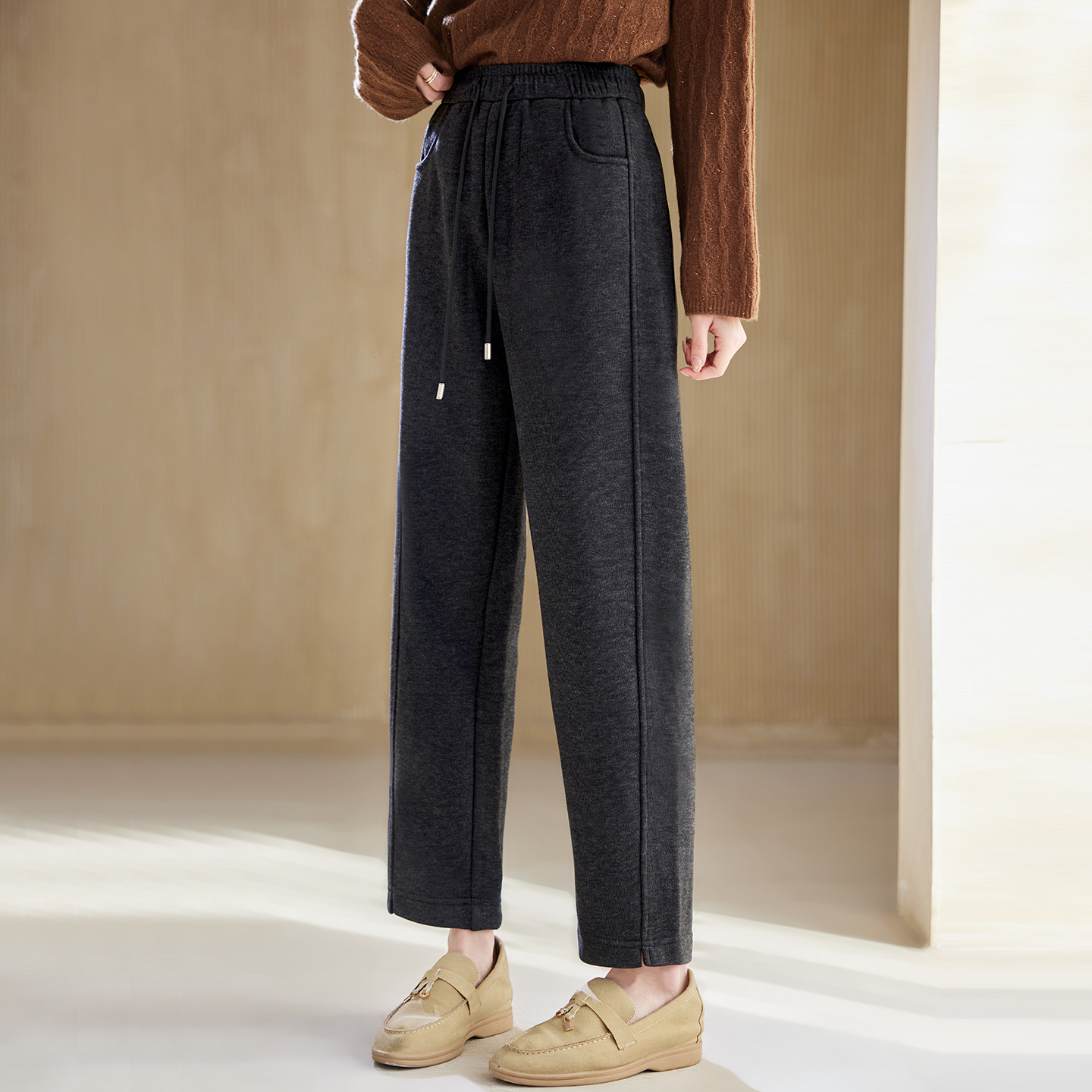 宝诗黎松紧腰系带加绒休闲裤2026初春新款宽松百搭显瘦运动长裤女