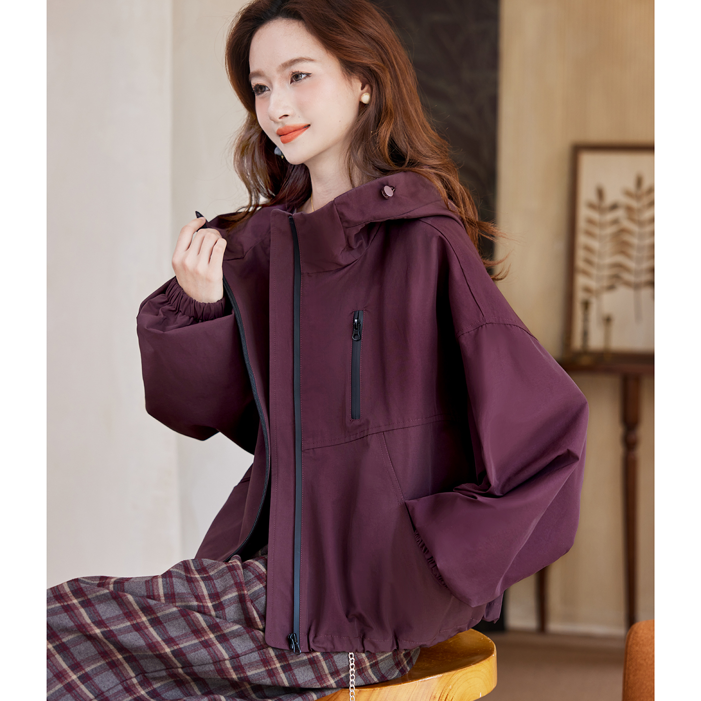 宝诗黎连帽宽松冲锋衣外套