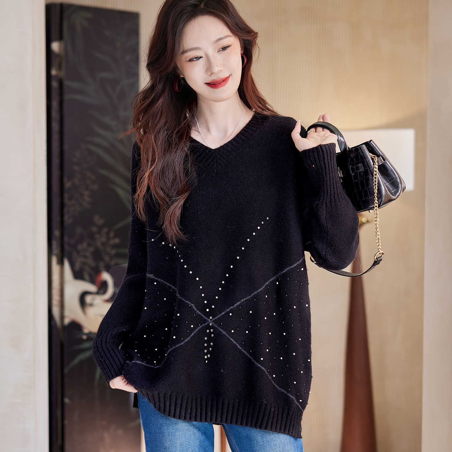 宝诗黎V领钉珠慵懒毛衣