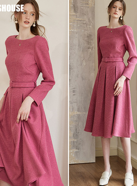 罗衣优雅系带粗花呢连衣裙2024冬季新款气质火龙果色大摆裙09607