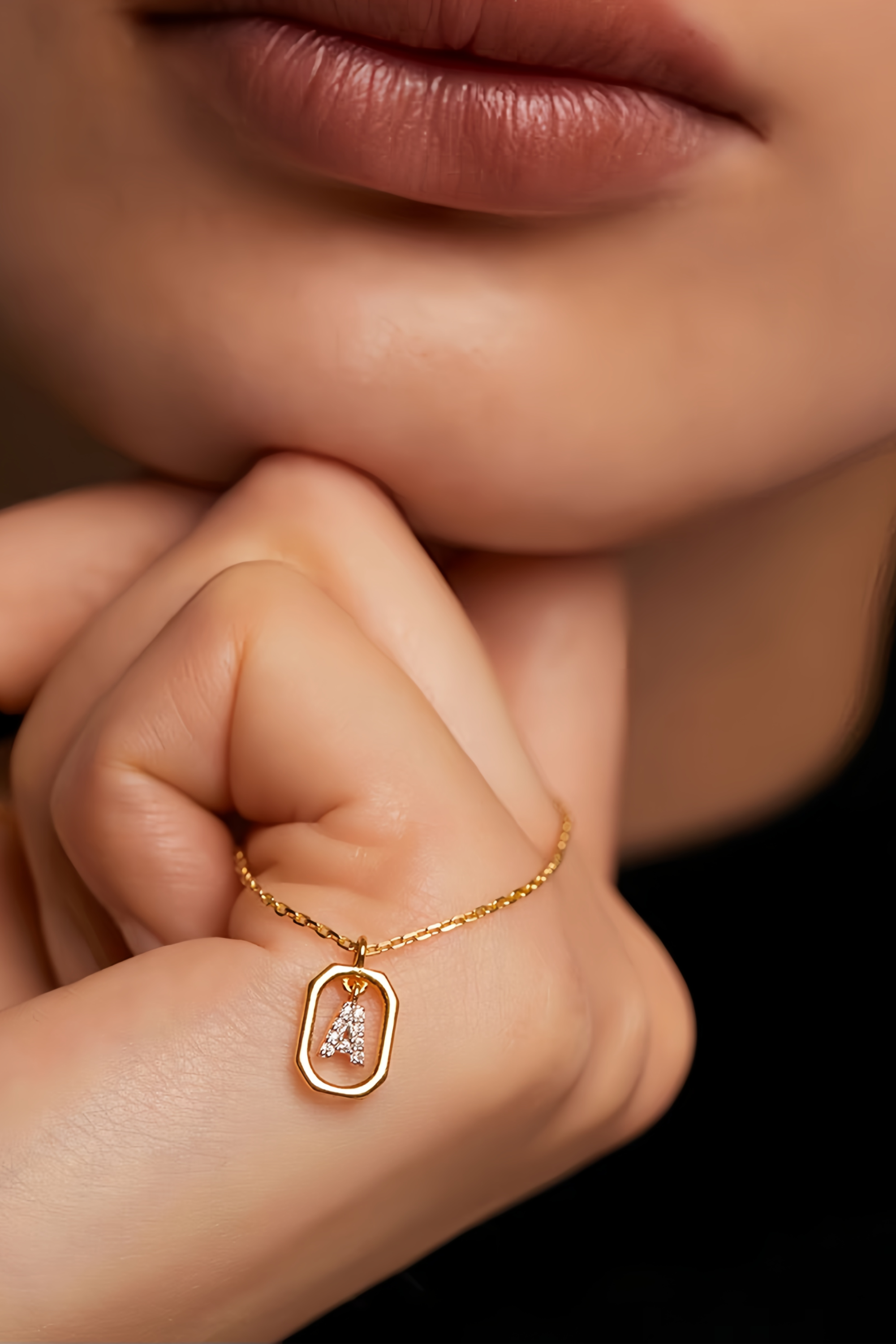 原创2023新款PD纯银厚镀18K金镶钻h字母项链吊坠叠戴轻奢节日礼物