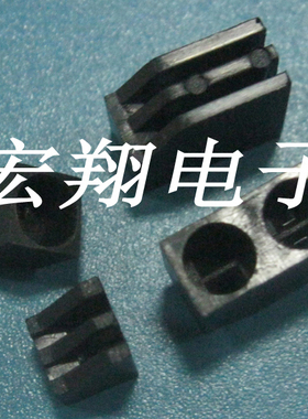 F5mm LED-1P/2P间隔柱90度 LED黑色灯座 灯套 灯柱 发光二级管座