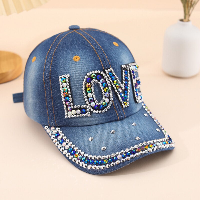 新款帽子时尚字母LOVE铆钉棒球帽欧美女士户外遮阳防晒鸭舌帽现货