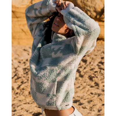 水晶湾抓绒羊羔毛外套