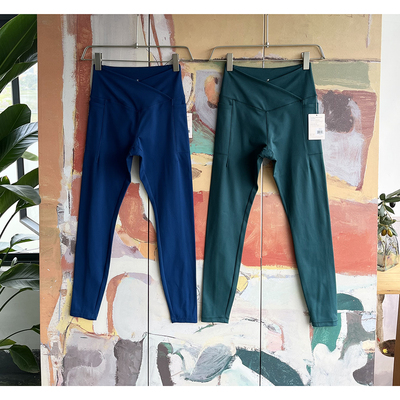 Dan*skin交叉腰紧身瑜伽裤