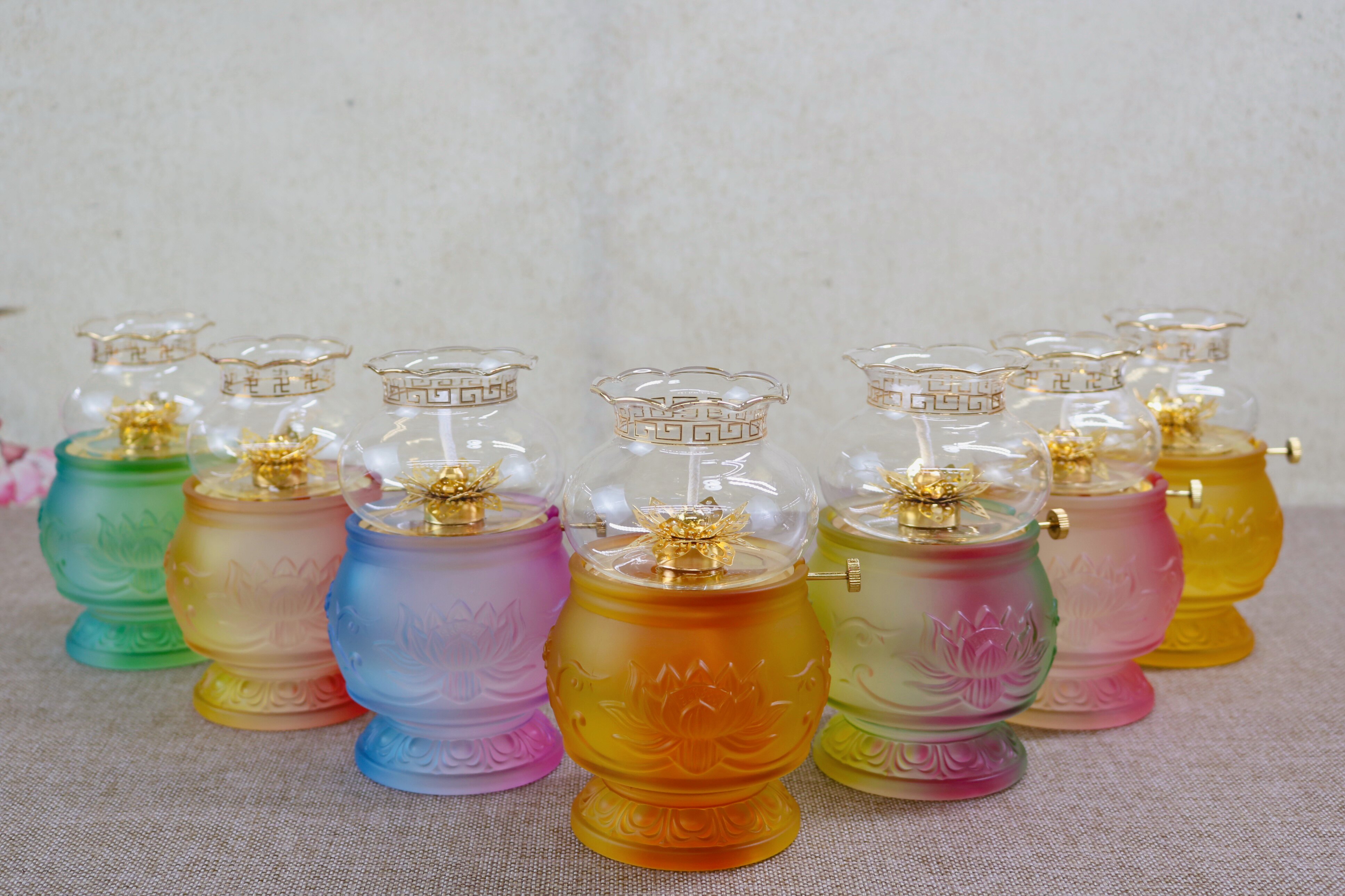 供佛油灯琉璃酥油灯莲花佛灯灯家用油灯财神长明灯佛前供灯摆件