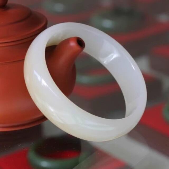 【小胡子玉器】和田玉 新疆叶城 糖白玉 60mm手镯