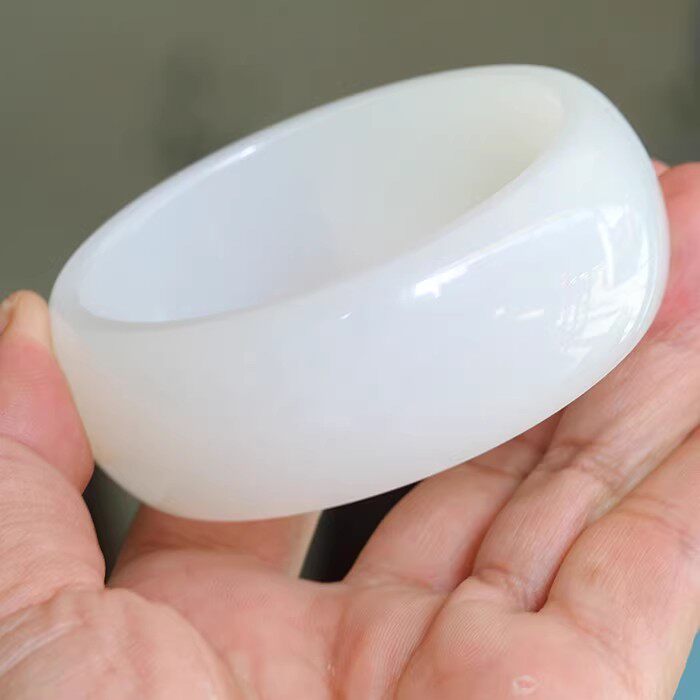 【小胡子玉器】和田玉 籽料 羊脂玉 宽版 58mm手镯