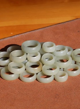 【小胡子玉器】和田玉 叶城山料 青白玉 20mm 指环