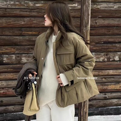 工装风常规版立领大兜羽绒服