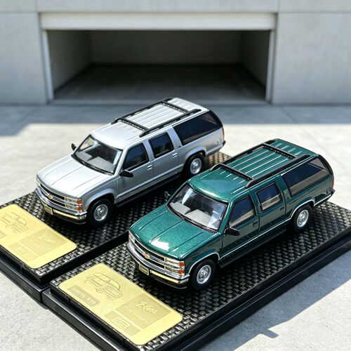 Bliss 1:64 雪佛兰 Suburban萨博班 马来西亚TMCS 2026车展限定款