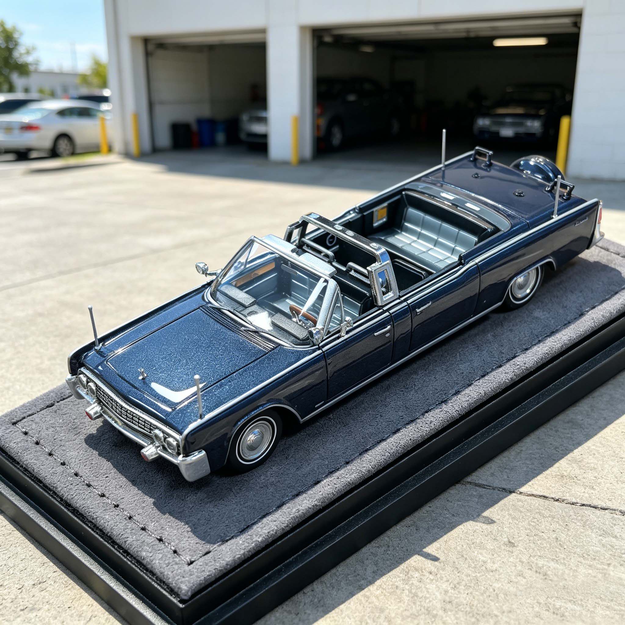 北京HEC限定 GOC 1:64 林肯大陆X100 加长敞篷款 合金汽车模型