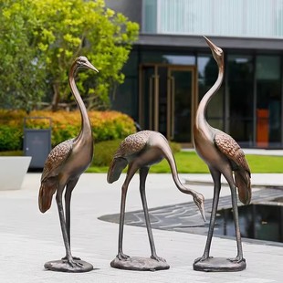 仿铜仙鹤雕塑庭院大型丹顶鹤摆件玻璃钢水池假山白鹭园林景观装饰