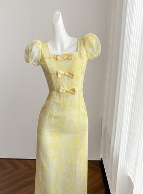 黄色复古方领短袖连衣裙女夏季长裙富家千金气质高端宴会礼服裙子